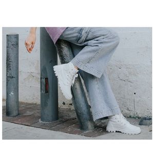 Palladium Women’s ‘Pampa HI’ Boots - Star White